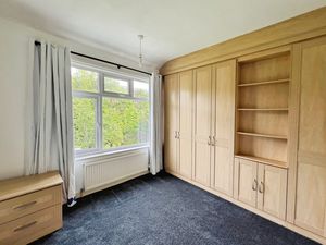Bedroom- click for photo gallery